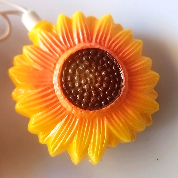 2 Set of VTG. 10 Sunflower Pathway Light,Topper Blow Mold Summer String Lights. - Picture 4 of 5